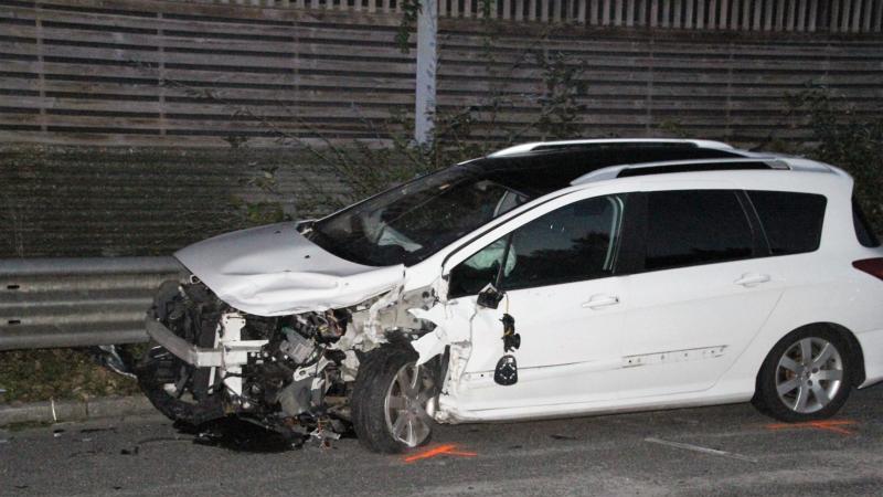 Schwerer Crash mit drei Verletzten in Kuchl
