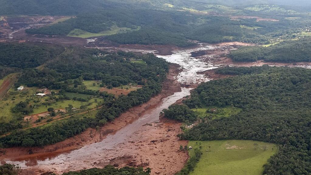 Der Damm brach in der Nähre der Stadt Brumadinho