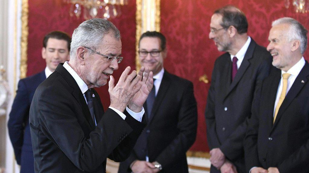 Regierung wird angelobt