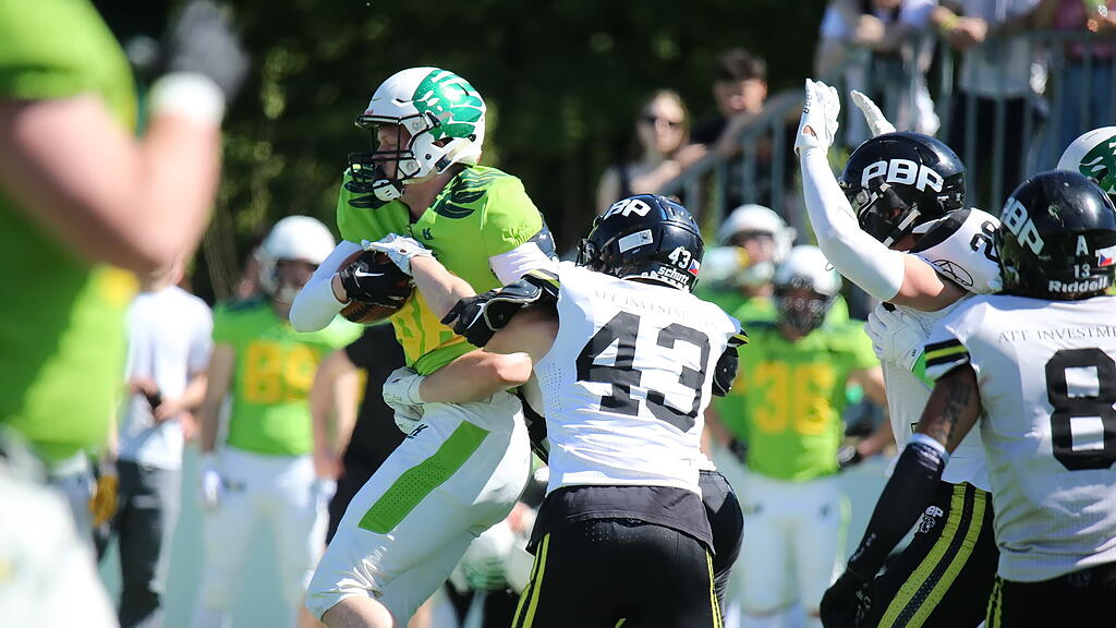 Salzburg Ducks_Prague Black Panthers