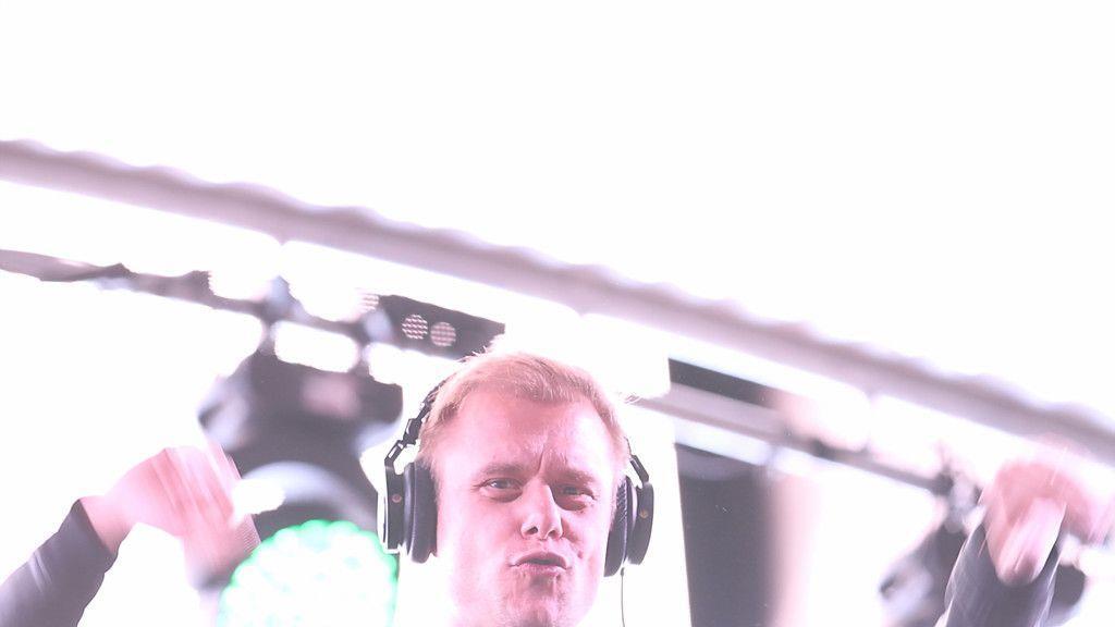 Electric Love Festival 2016: Tag 2, V