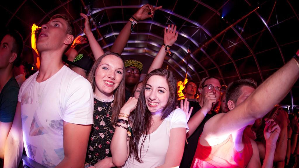 Electric Love Festival 2016: Die Warm-Up Party, II