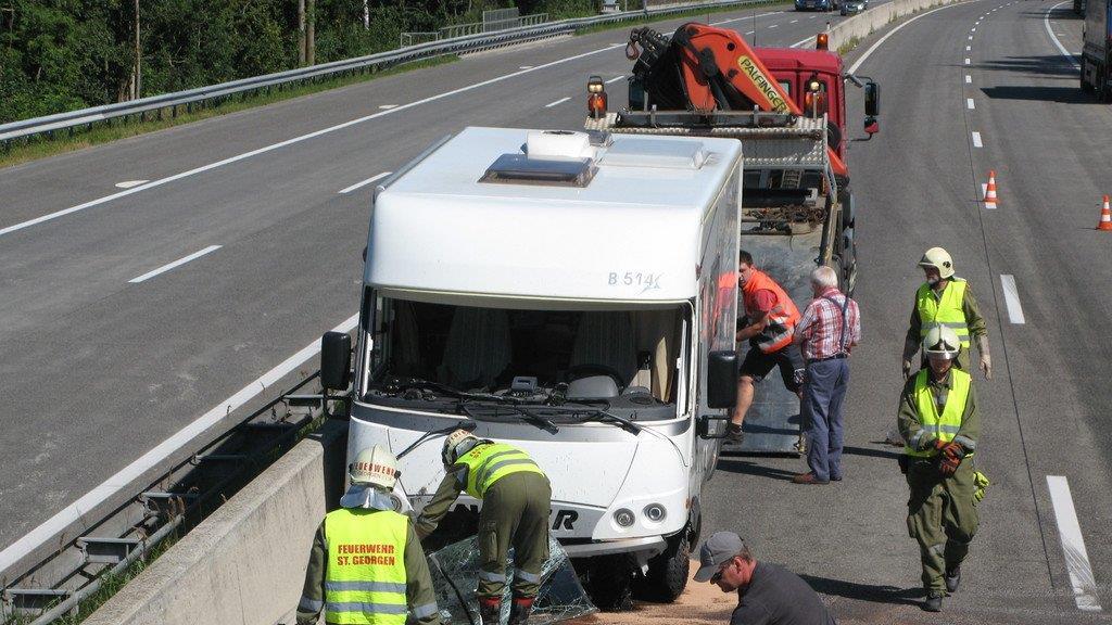Bilder der Unfallstelle auf der A1