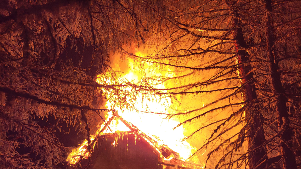 Brand Almhütte Muhr