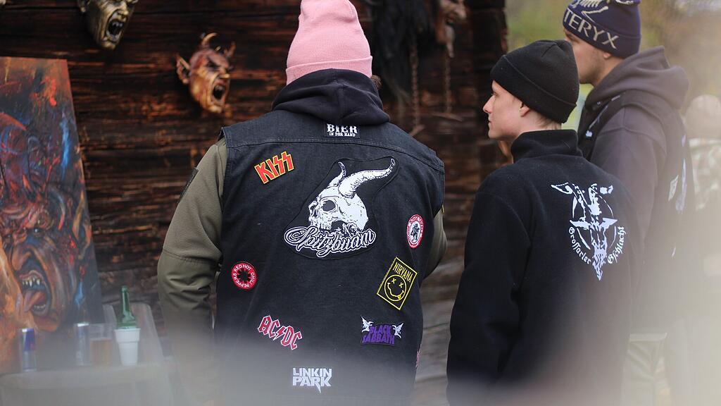 Maskenausstellung "Grossarler Gschlacht"