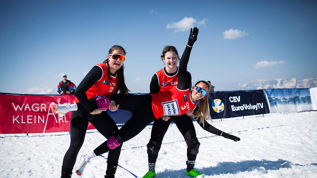 Snow Volleyball Wagrain