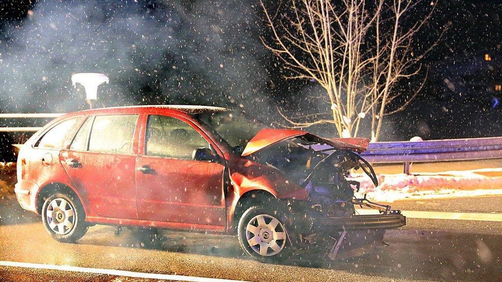 Schwerer Crash auf B306