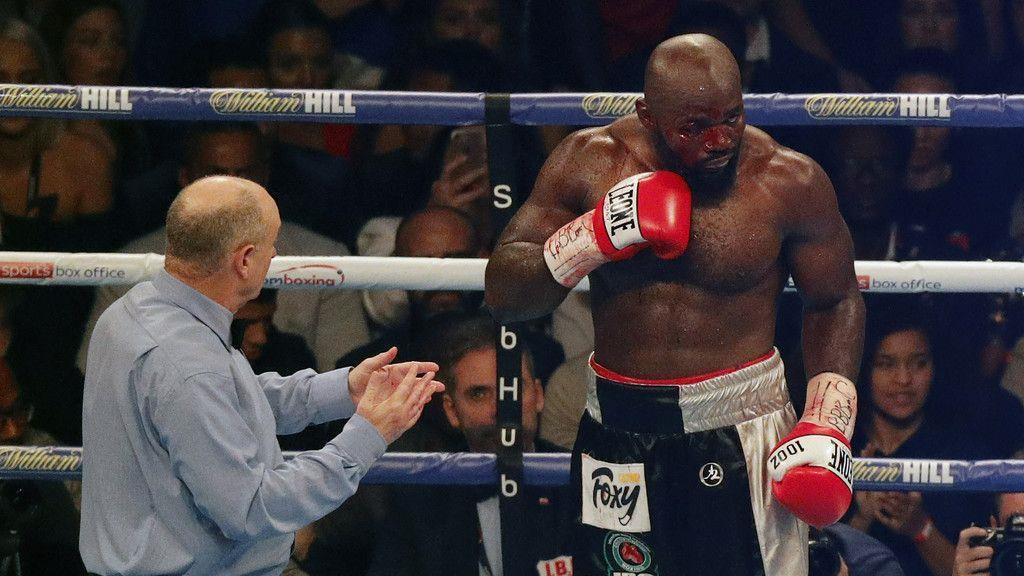 Anthony Joshua bleibt Box-Schwergewichts-Weltmeister