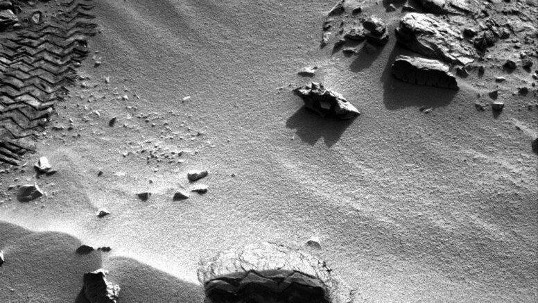 Aktuelle Bilder von Mars-Rover Curiosity
