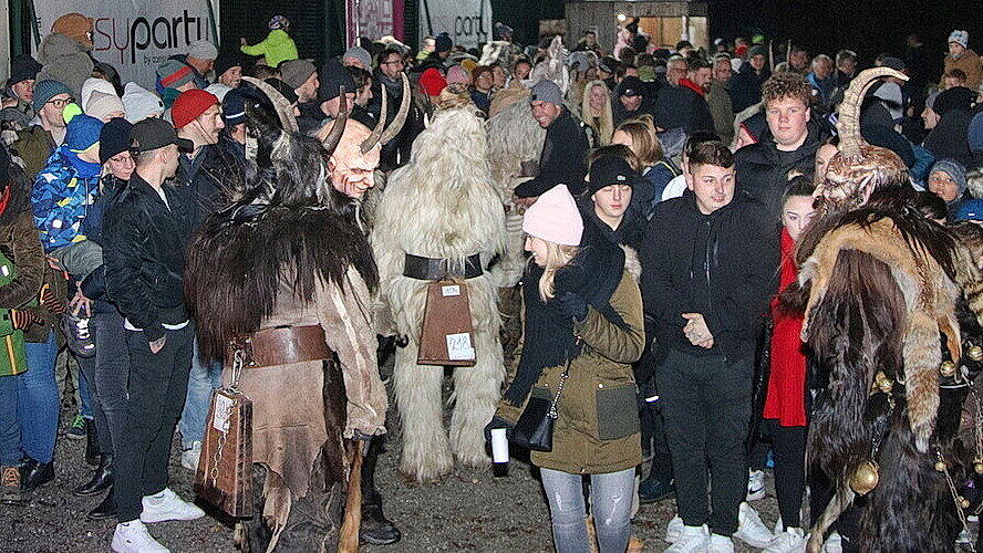 Krampus Show Rifer Acheteifen