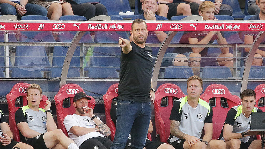 FUSSBALL/BUNDESLIGA/ADMIRAL BUNDESLIGA/7. RUNDE: RED BULL SALZBURG - SK PUNTIGAMER STURM GRAZ
