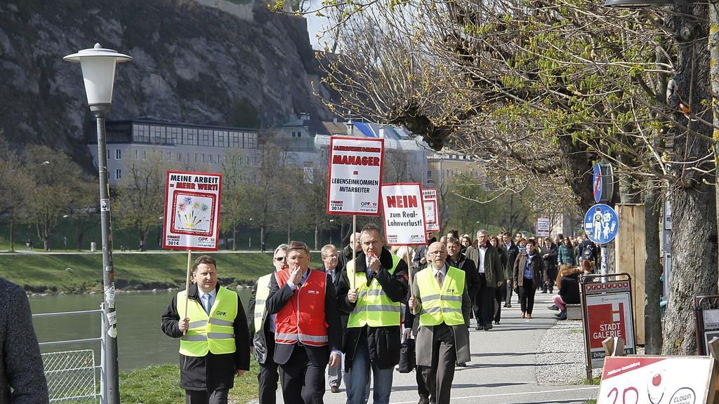 Demo der Bankangestellten I