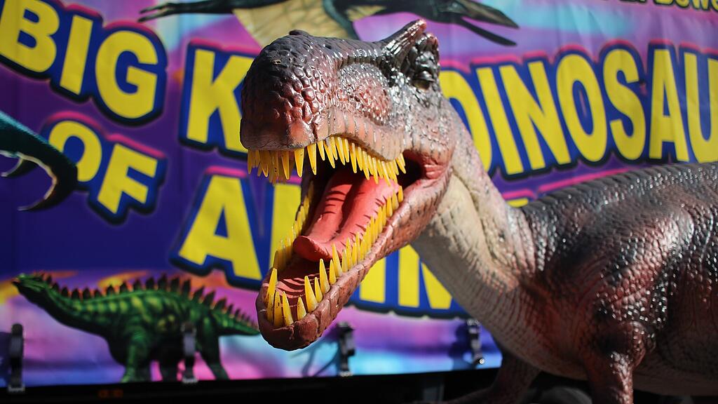 "Big King Dinosaurier of Animatronic" in Bischofshofen