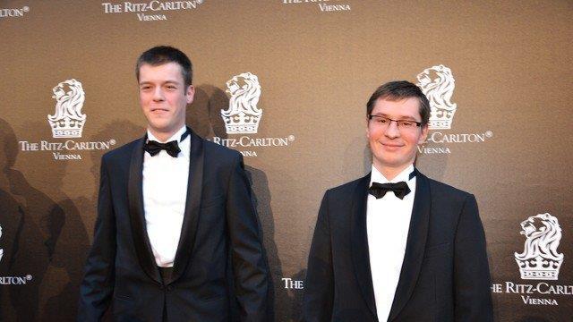 Ritz-Carlton: Eröffnung mit Stars