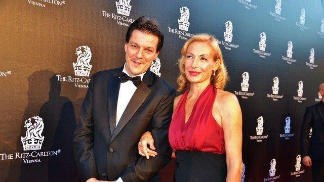 Ritz-Carlton: Eröffnung mit Stars