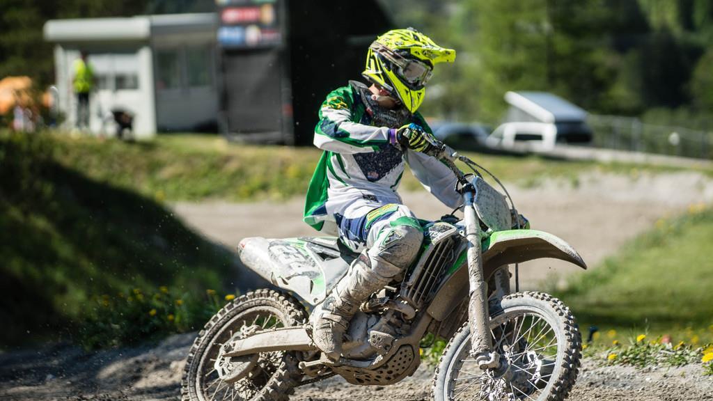 XBOWL MOTOCROSS RACE II