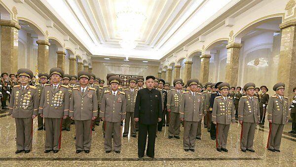 Kim Jong-un im Mausoleum