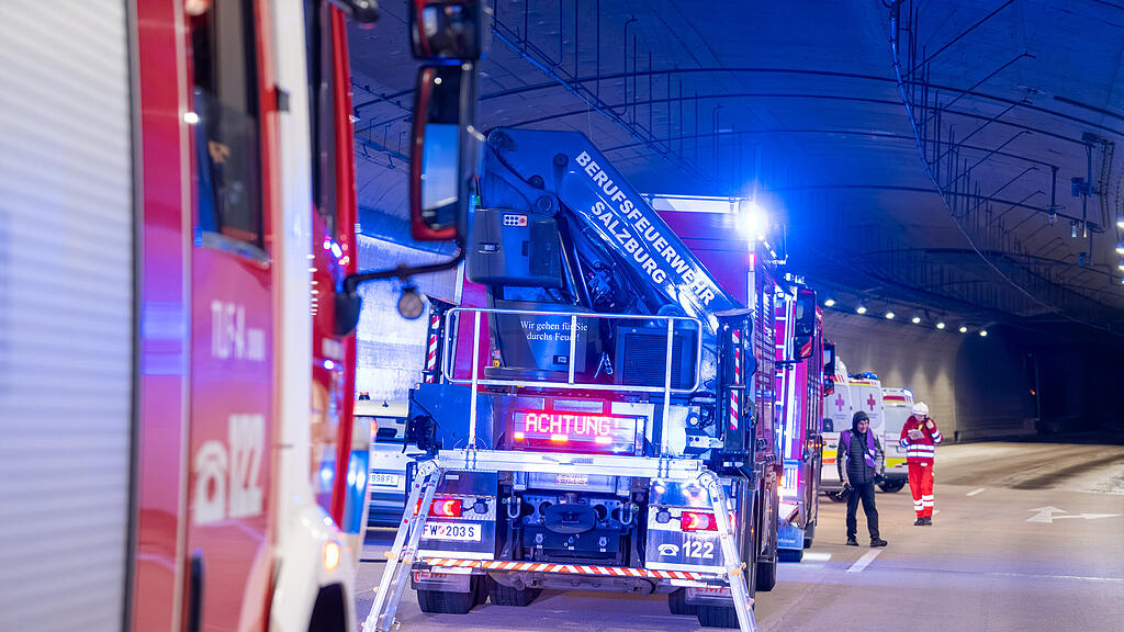 Große Einsatzübung im Lieferinger-Tunnel
