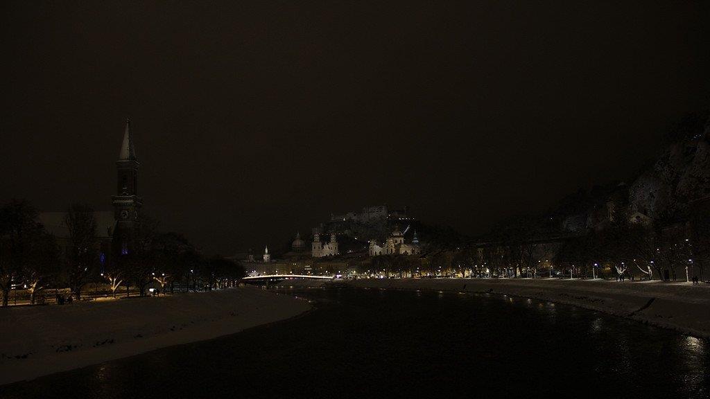 Winternacht in der Stadt Salzburg