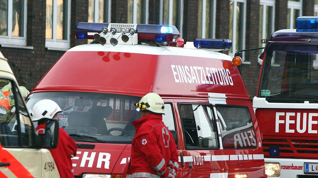 Rund 36 Feuerwehrleute standen Dienstagabend in Obertrum im Einsatz.