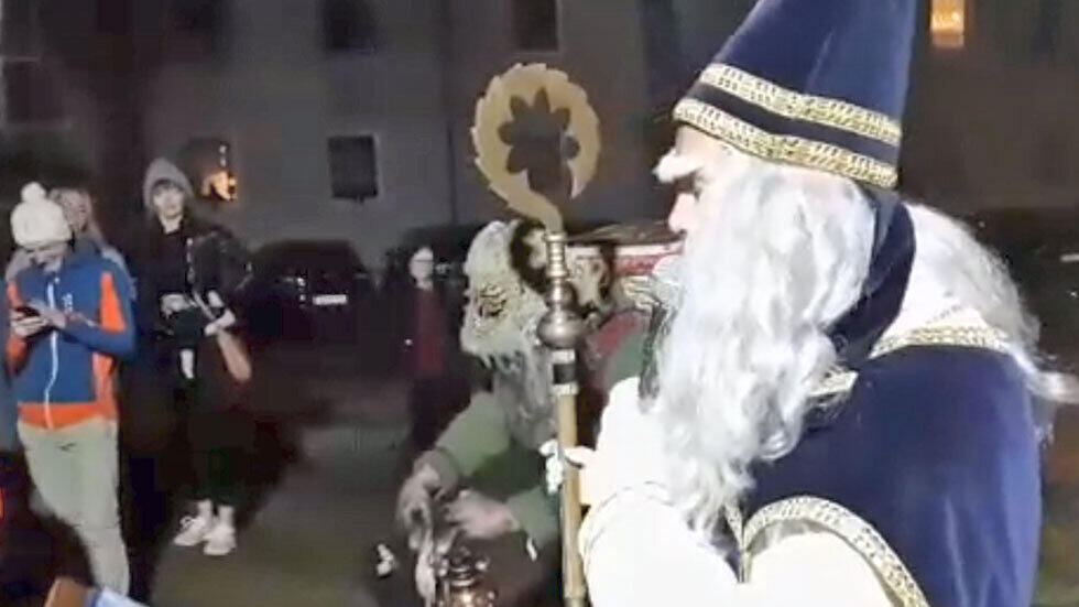 nikolaus2AUF.jpg