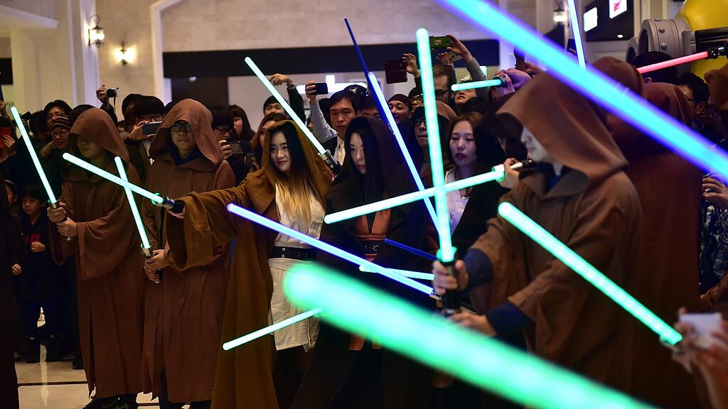 "Star Wars"-Fans bei einer Filmpremiere. (Symbolbild)