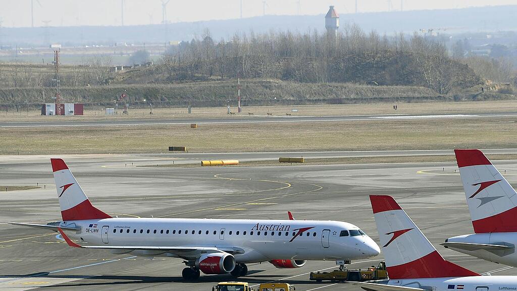 SB, AUA, Flugzeug