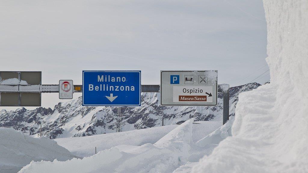 Schneeräumung am Gotthardpass