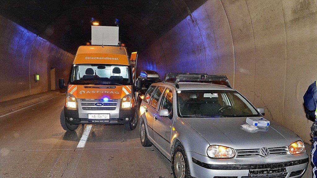 Massenkarambolage im Hieflertunnel
