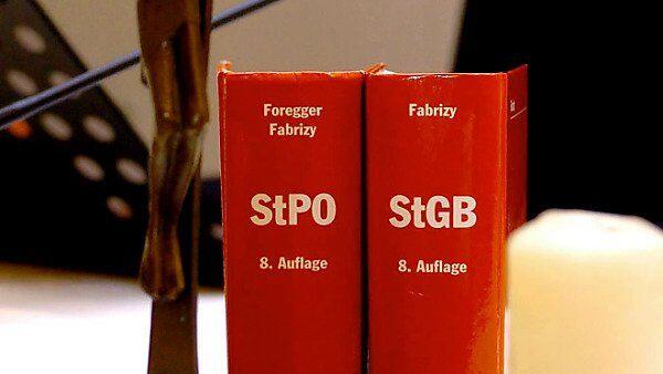 Vier Freisprüche und ein bedingter Schuldspruch