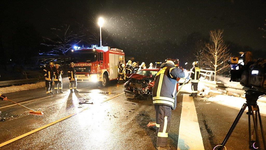 Schwerer Crash auf B306