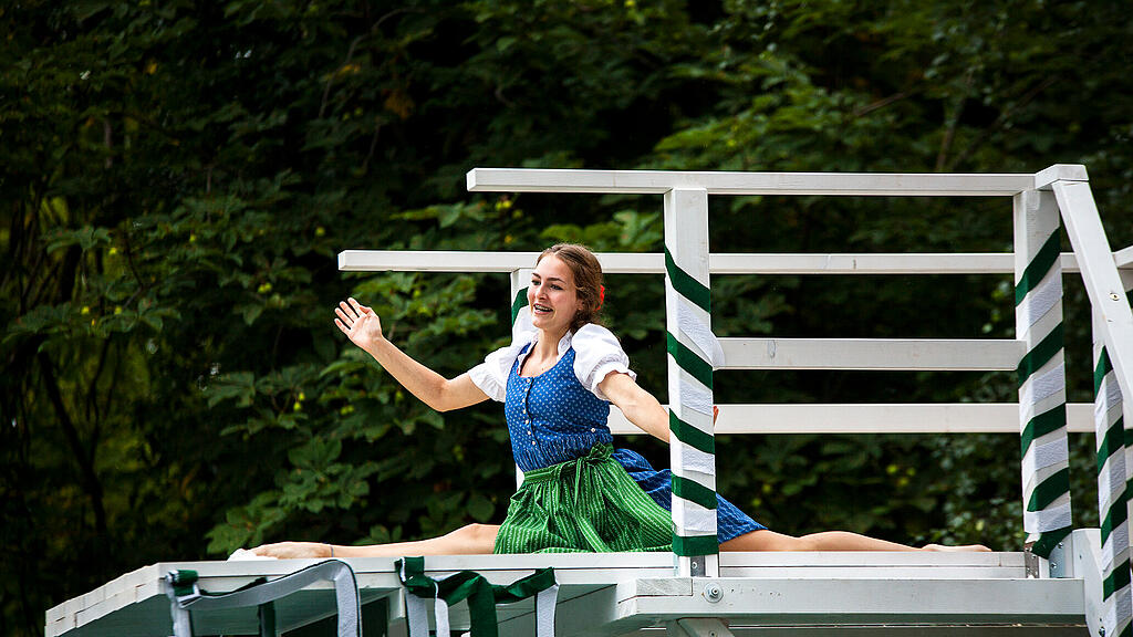 G\u00f6ssl Dirndlflugtag I