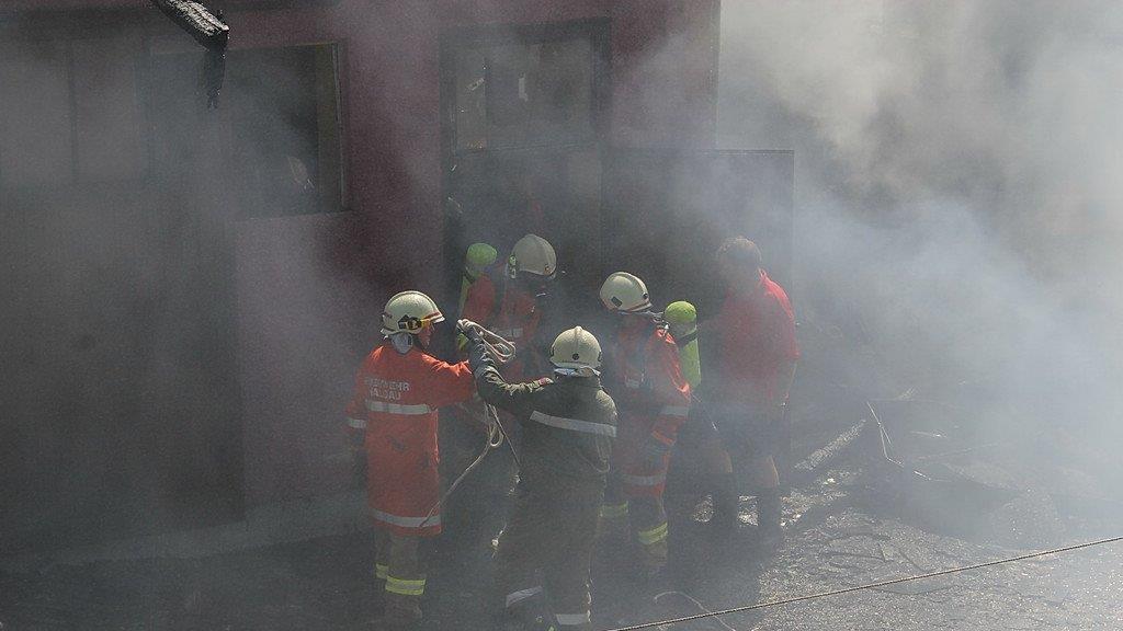 Thalgau: Bilder der Löscharbeiten
