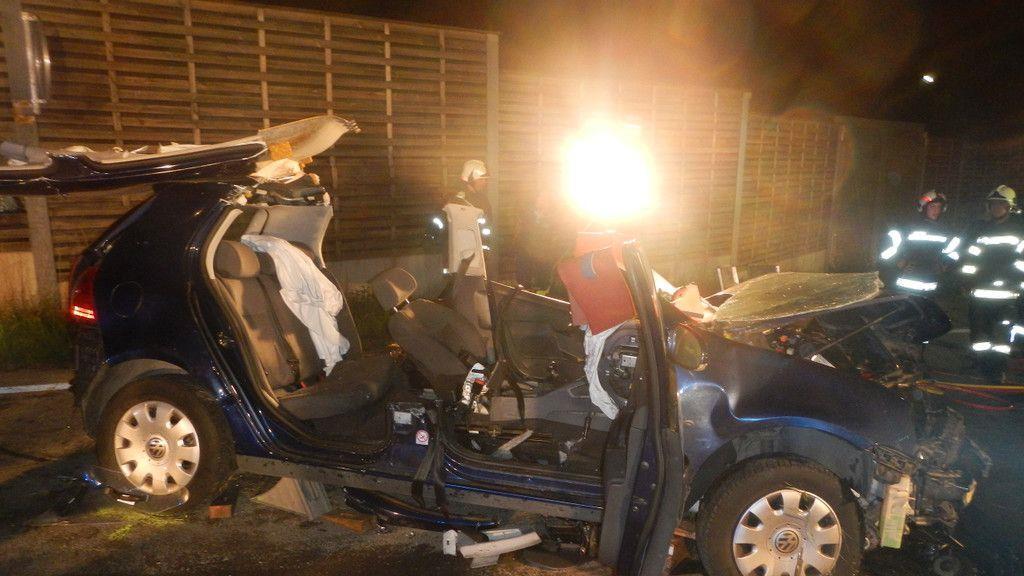 Pkw-Unfall auf B145 in Altmünster