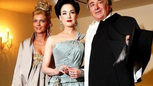 Lugners Stargäste am Opernball im Rückblick