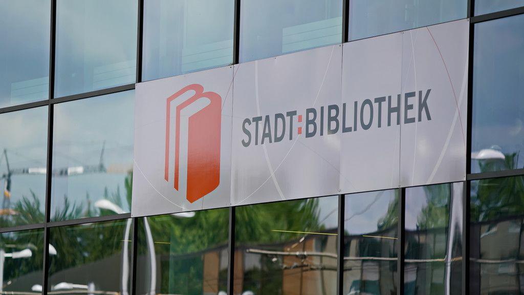 Bücherflohmarkt in Lehen