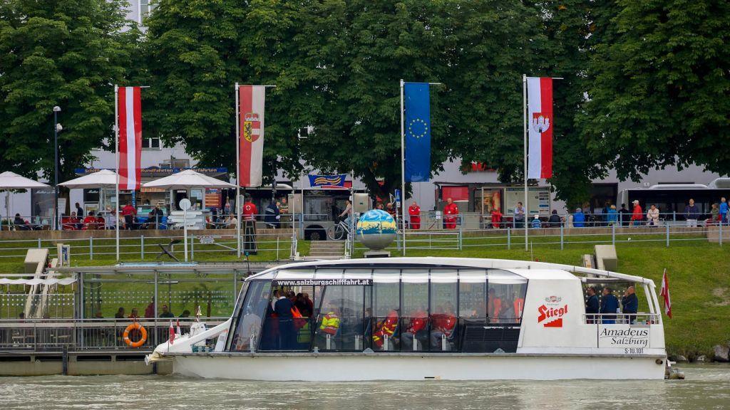 Notfall auf der Amadeus, II