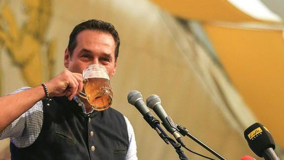FPÖ feiert 1. Mai in Linz