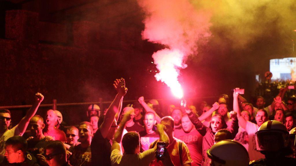 Red Bull Salzburg - Roter Stern Belgrad: Fanmarsch