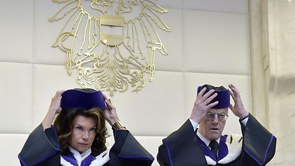 Brigitte Bierlein folgt VfGH-Präsident Gerhart Holzinger nach