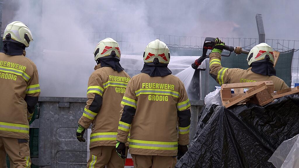 Containerbrand in Grödig