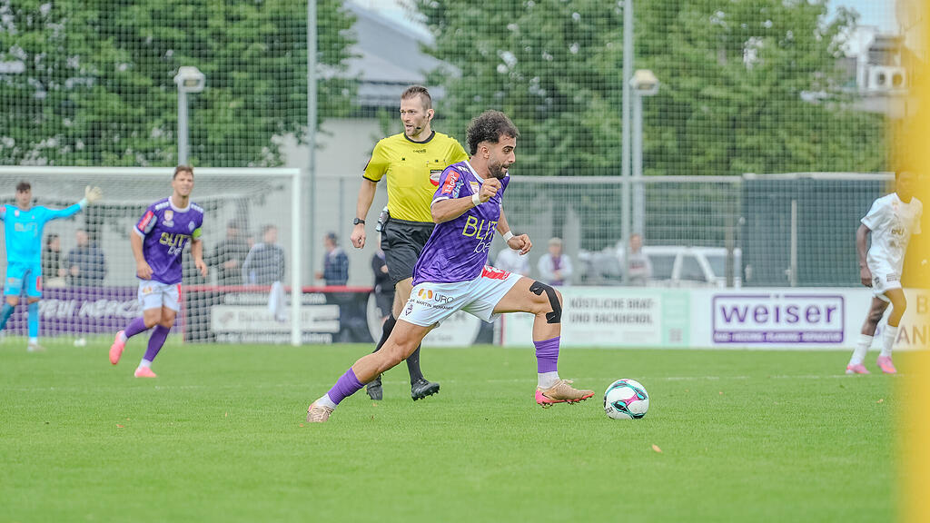 2. Liga: Austria Salzburg gegen Amstetten