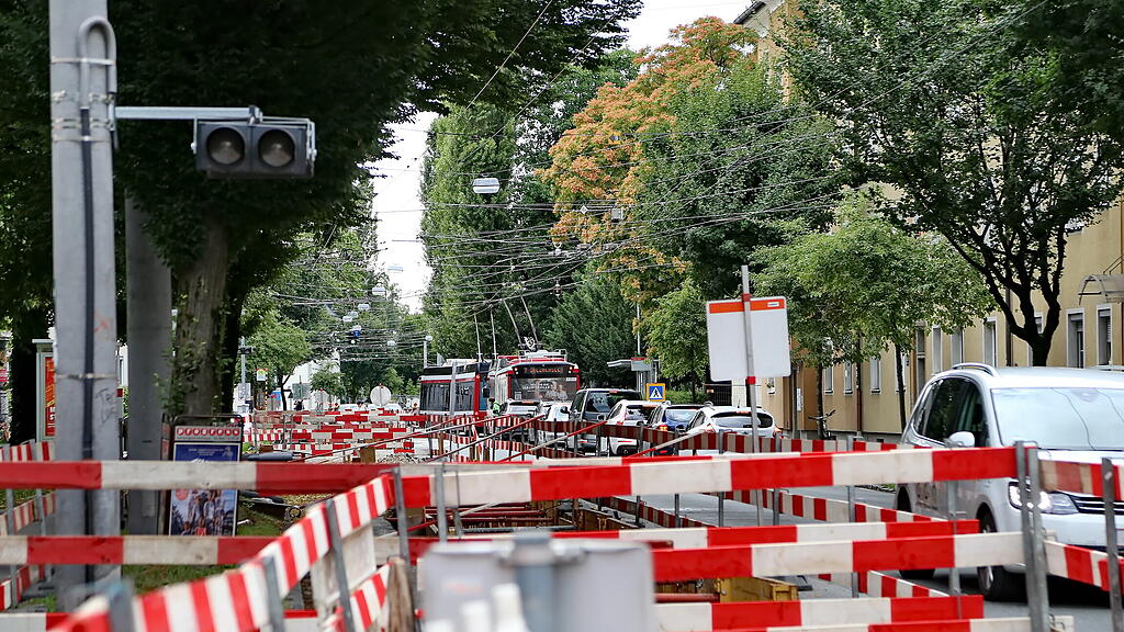 Straßensperren rund um Großbaustelle in Salzburg-Lehen