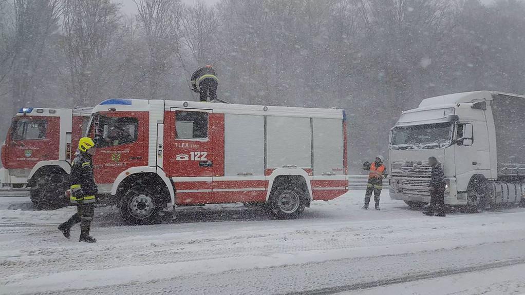 Dauereinsatz für Einsatzkräfte in NÖ und Wien