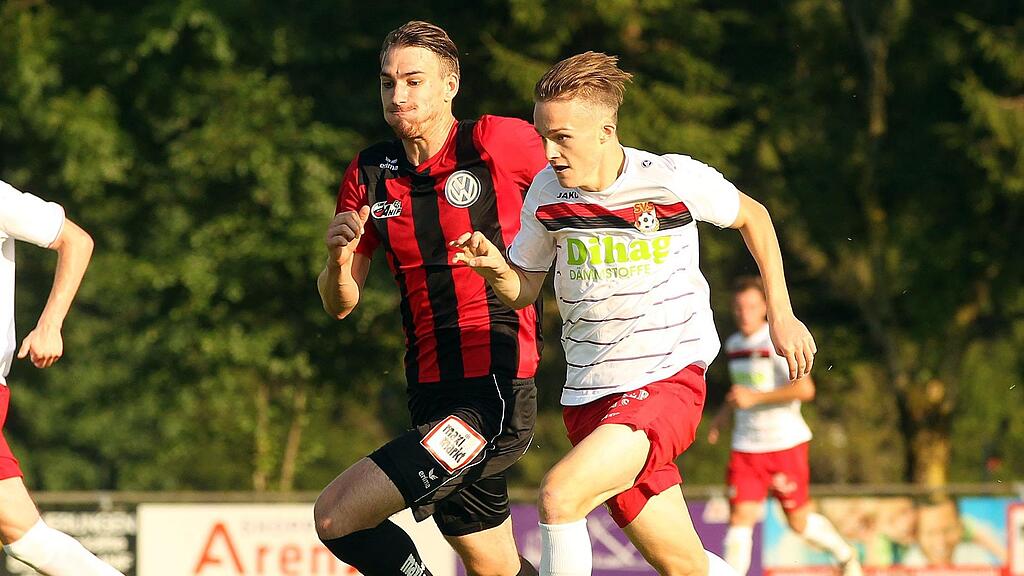 Constantin Reiner (li.) wechselt zur SV Ried.