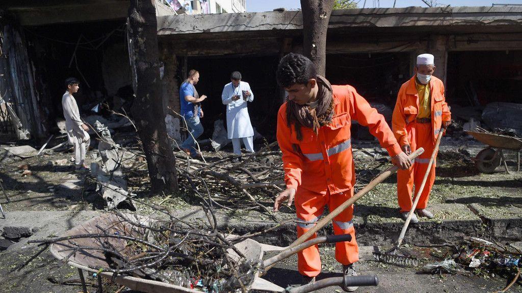 Bombenanschlag in Kabul fordert dutzende Tote