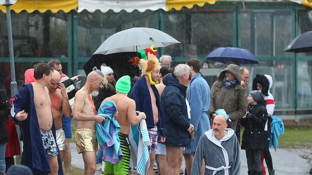 Silvesterschwimmen in Seeham