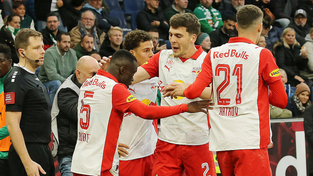 FUSSBALL: ADMIRAL BUNDESLIGA/9. RUNDE: RED BULL SALZBURG - SK RAPID
