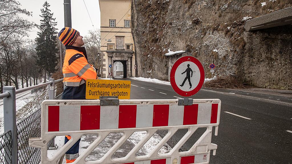 Bergputzer in der M\u00f6nchsbergwand im Einsatz