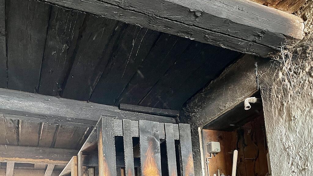 Brand Bauernhof Hof bei Mondsee